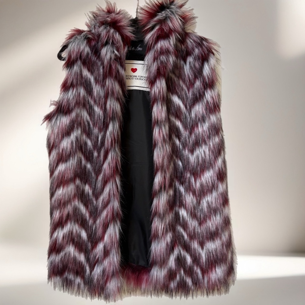 NEW Odi et Amo Luxurious Hooded Faux Fox Fur Chevron Vest Italy